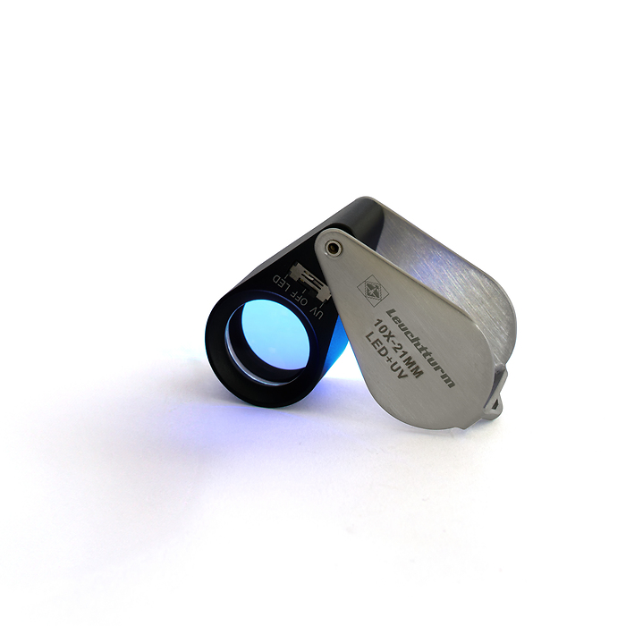 Loupe de précision avec LED et lamp UV, grossit 10x, avec 6 Hi-Tech et 7 UV LEDs